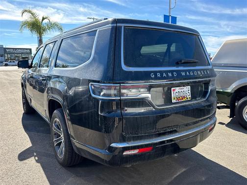2024 Jeep Grand Wagoneer L 4x4