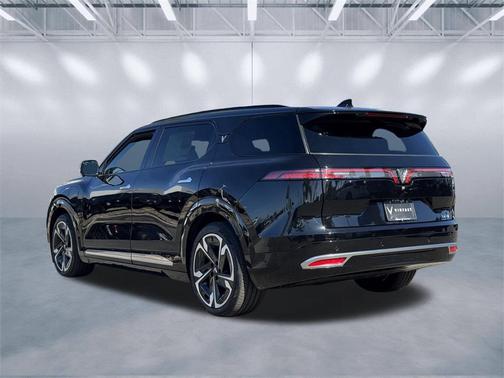 2024 VinFast VF 9 Plus