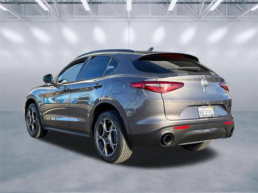 2022 Alfa Romeo Stelvio Sprint
