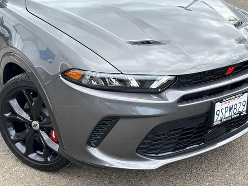 Gray Cray 2024 Dodge Hornet R/T Plus EAWD