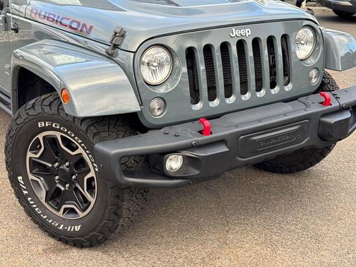 Anvil Clearcoat 2015 Jeep Wrangler Unlimited Rubicon