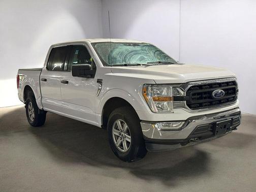 OXFORD WHITE 2021 Ford F-150 XLT