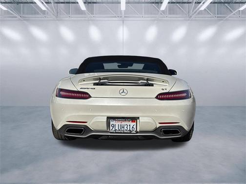 2018 Mercedes-Benz AMG GT Base