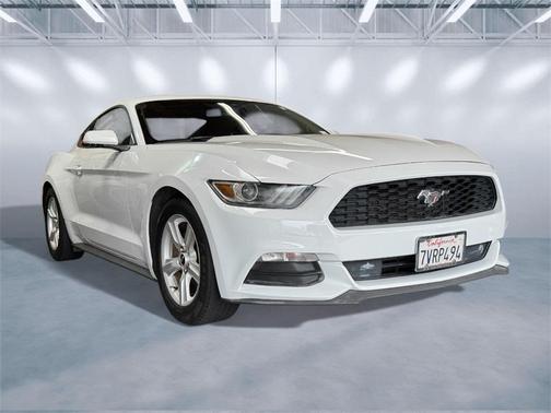 2017 Ford Mustang V6