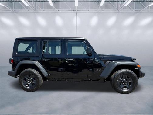 Black Clearcoat 2026 Jeep Wrangler Sport