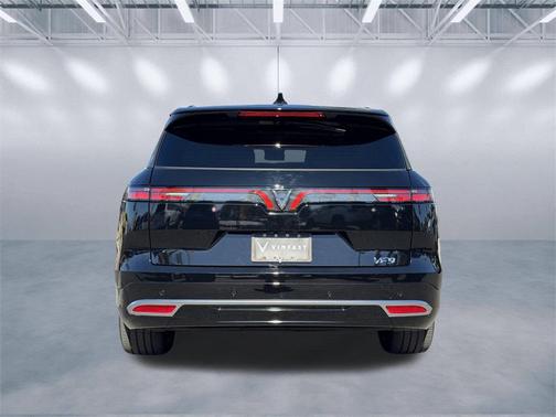 2024 VinFast VF 9 Plus