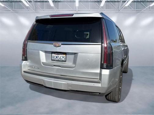 2018 Cadillac Escalade Premium Luxury