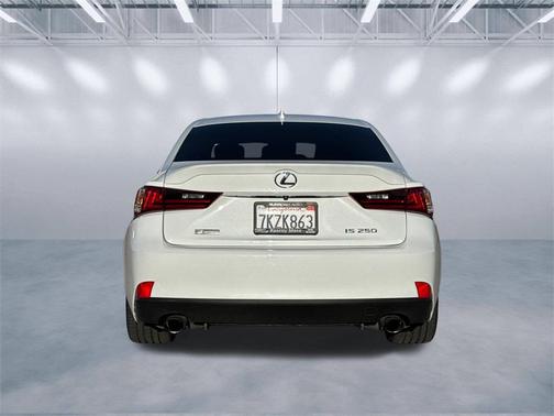 2015 Lexus IS 250 Crafted Line