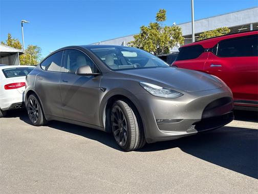2021 Tesla Model Y Long Range Dual Motor All-Wheel Drive