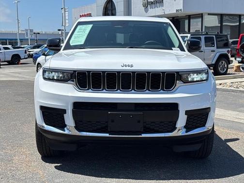 2023 Jeep Grand Cherokee L Laredo