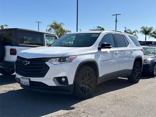 2020 Chevrolet Traverse LT Cloth