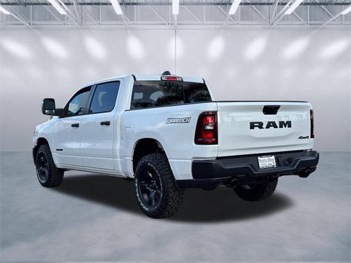2026 RAM 1500 Warlock Crew Cab 4x4 5'7' Box