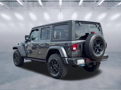 Granite Crystal Metallic Clearcoat 2023 Jeep Wrangler 4xe Willys