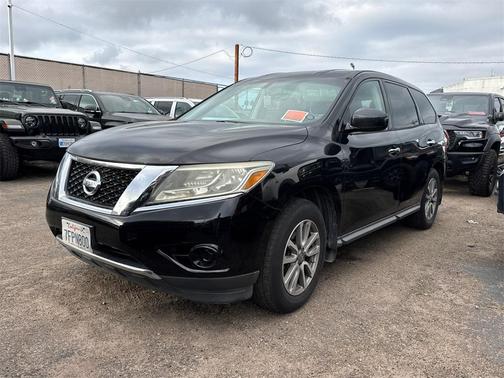 2014 Nissan Pathfinder S