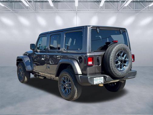Granite Crystal Metallic Clearcoat 2026 Jeep Wrangler 85th Anniversary