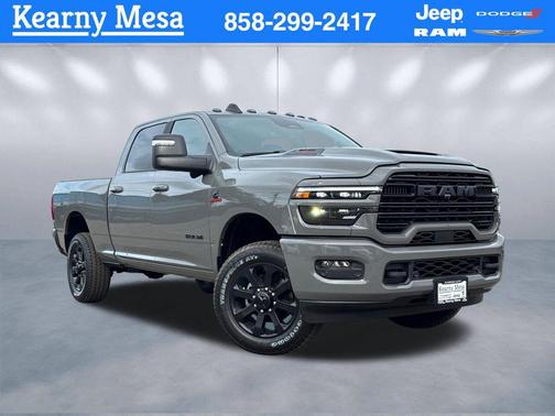 Ceramic Gray Clearcoat 2026 RAM 2500 Laramie Crew Cab 4x4 6'4' Box
