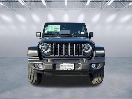 Black Clearcoat 2026 Jeep Wrangler 4-Door 85th Anniversary Edition