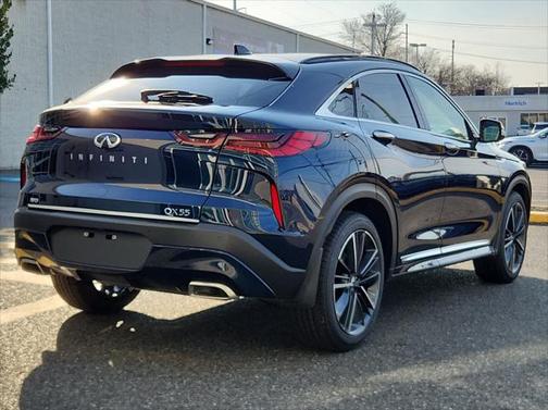 2025 INFINITI QX55 ESSENTIAL