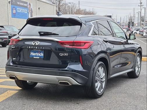 2021 INFINITI QX50 LUXE AWD