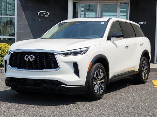2025 INFINITI QX60 Pure