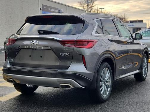 2025 INFINITI QX50 Luxe AWD