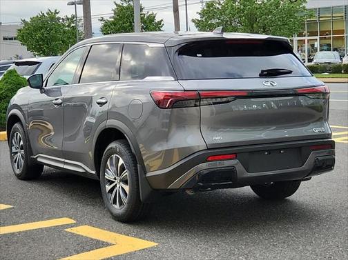 2025 INFINITI QX60 Pure