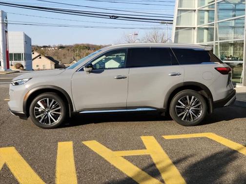 2025 INFINITI QX60 SENSORY