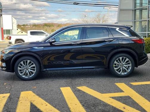 2025 INFINITI QX50 Luxe AWD