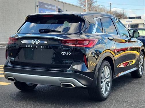 2025 INFINITI QX50 Luxe AWD