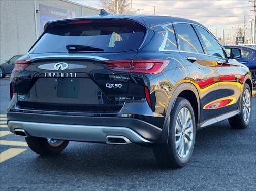 2025 INFINITI QX50 Pure AWD