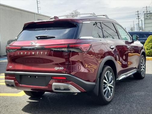 2025 INFINITI QX60 SENSORY
