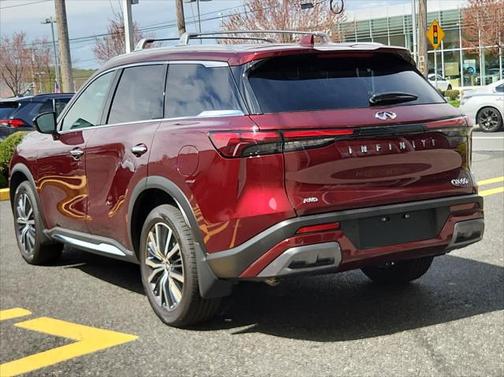 2025 INFINITI QX60 SENSORY