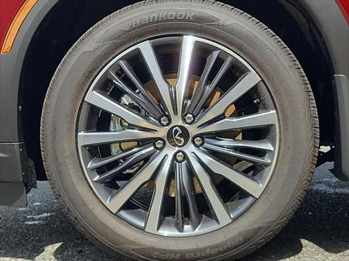 2025 INFINITI QX60 SENSORY