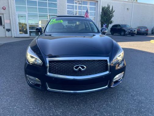 2016 INFINITI Q70L 3.7X