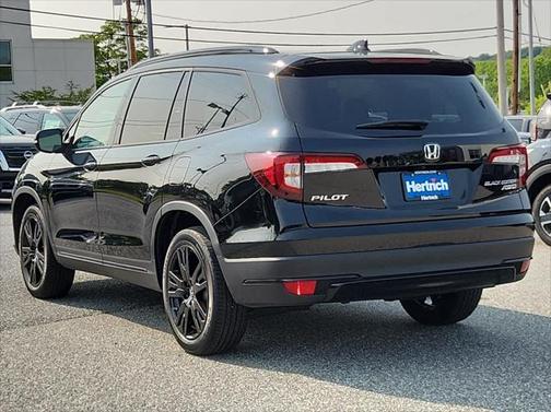 2022 Honda Pilot AWD Black Edition