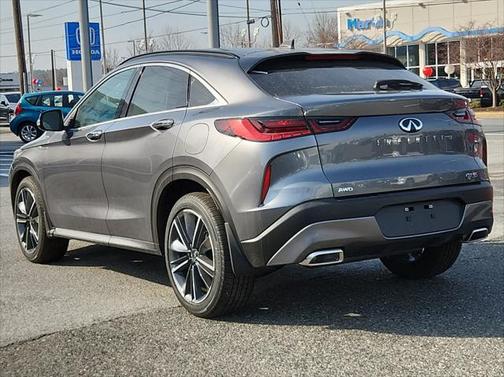 2025 INFINITI QX55 ESSENTIAL