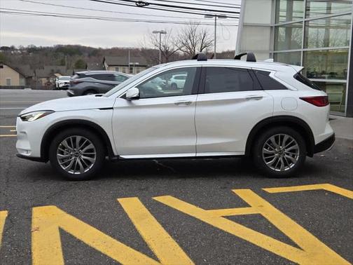 2025 INFINITI QX50 Luxe AWD