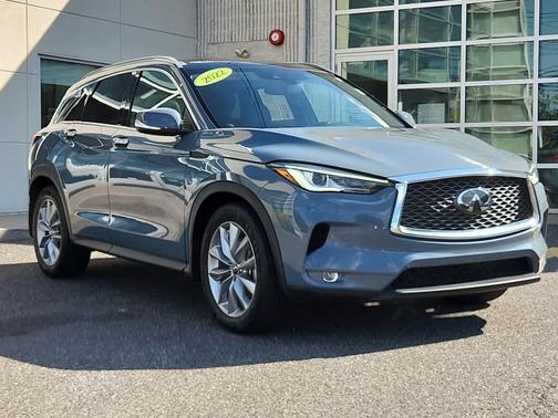 2022 INFINITI QX50 LUXE AWD