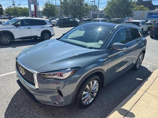 2022 INFINITI QX50 LUXE AWD