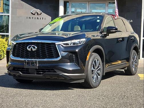 2023 INFINITI QX60 Pure
