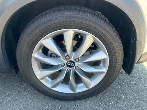 2020 INFINITI QX50 LUXE AWD