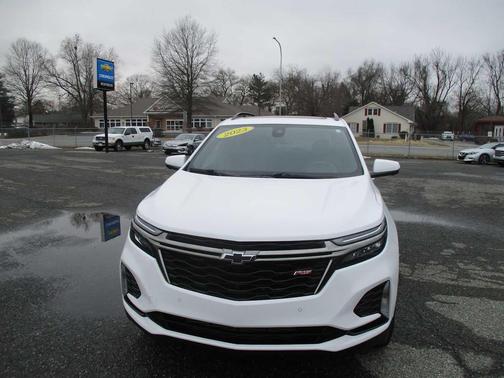Summit White 2023 Chevrolet Equinox AWD RS
