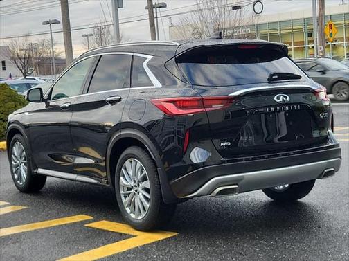 2025 INFINITI QX50 Luxe AWD