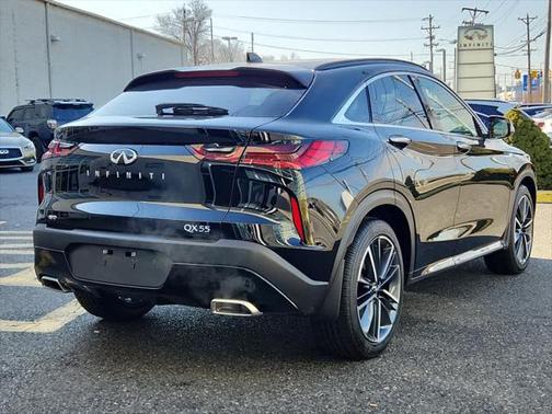 2024 INFINITI QX55 LUXE