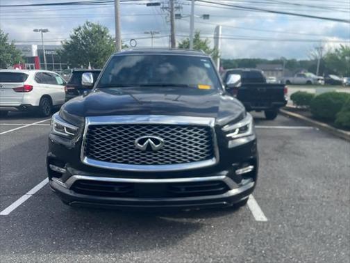 2024 INFINITI QX80 SENSORY AWD