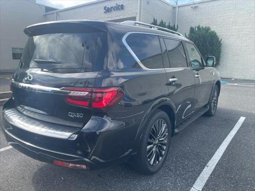 2024 INFINITI QX80 SENSORY AWD