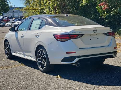 2025 Nissan Sentra SR