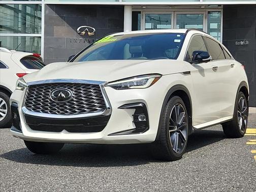2023 INFINITI QX55 ESSENTIAL