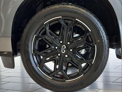 Dynamic Metal/Black Obsidian 2026 INFINITI QX80 SPORT AWD