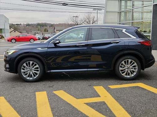 2025 INFINITI QX50 Luxe AWD